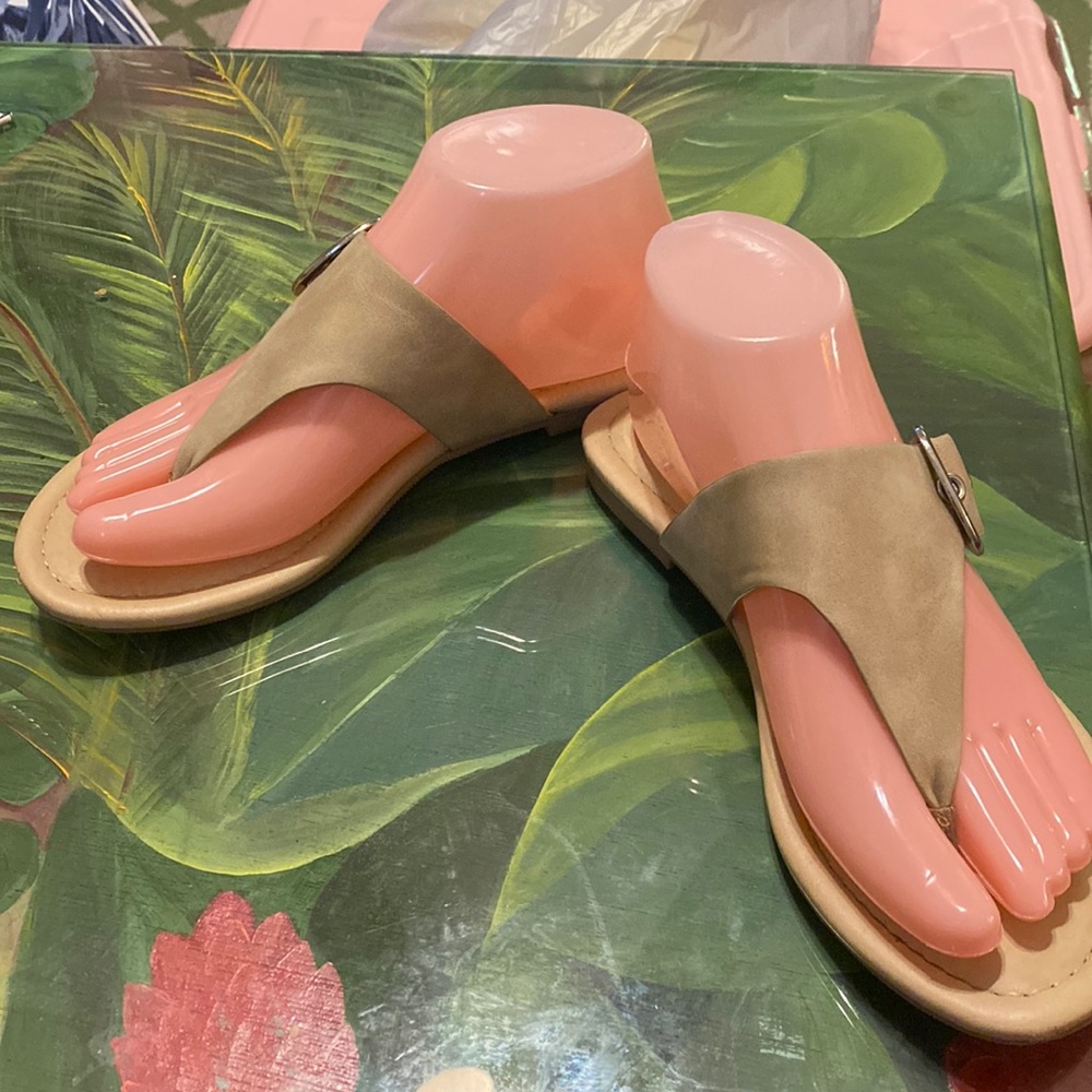 Soda Comfy Sandels